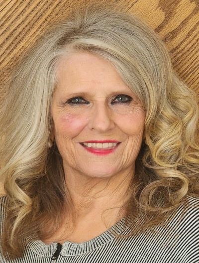 Lisa-Farnham-Headshot